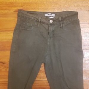 Green skinny jeans